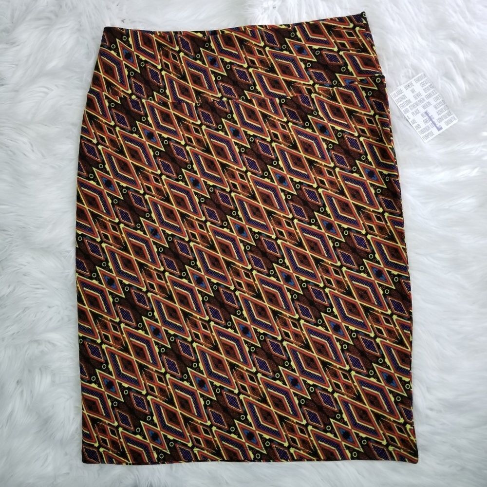 NWT Lularoe Geometric Print Cassie Pencil Skirt Size Large
